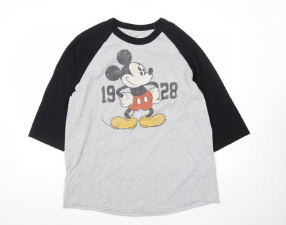 Disney Parks Men's Grey and Black Mickey Mouse 3/4 Sleeve T-Shirt XL