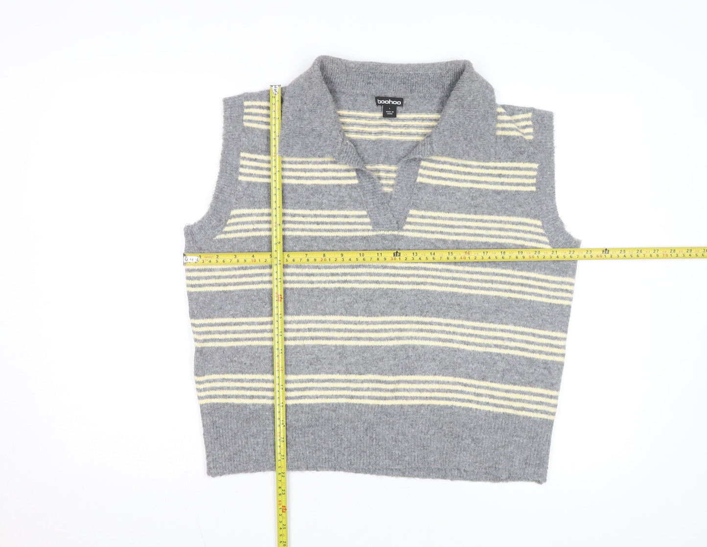 Boohoo Women’s Grey Striped Collared Sleeveless Knit Vest L