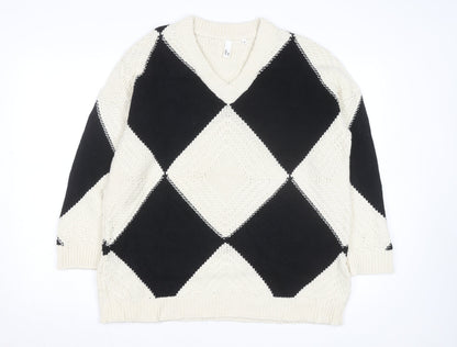 AND/OR Women's Black & Cream Argyle V-Neck Knit Jumper Size M