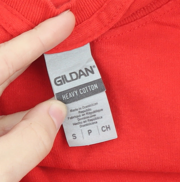Gildan Men's Red North Ridgeville Soccer T-Shirt Small Sports Style