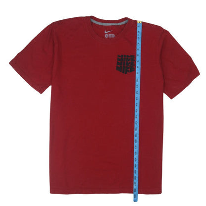 Nike Men's Red XL Regular Fit Sports Logo Crew Neck T-Shirt
