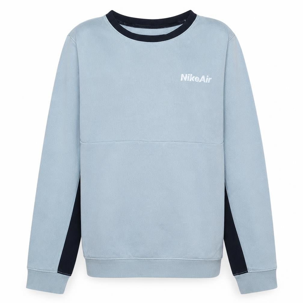 Front view of Nike boys’ grey standard fit crew neck sweatshirt xl 158-170cm