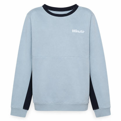 Front view of Nike boys’ grey standard fit crew neck sweatshirt xl 158-170cm