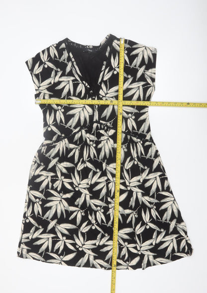 Next Women’s Black Floral Fit & Flare Viscose Dress Size 16