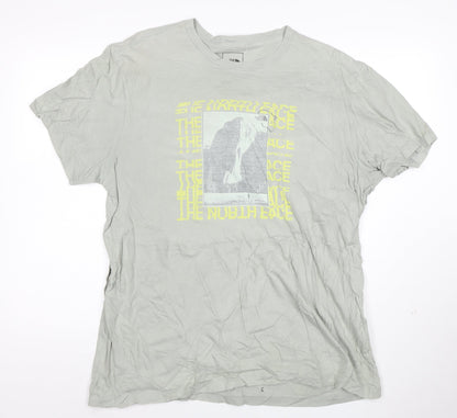 The North Face Men's Grey XL Graphic Outdoor T-Shirt