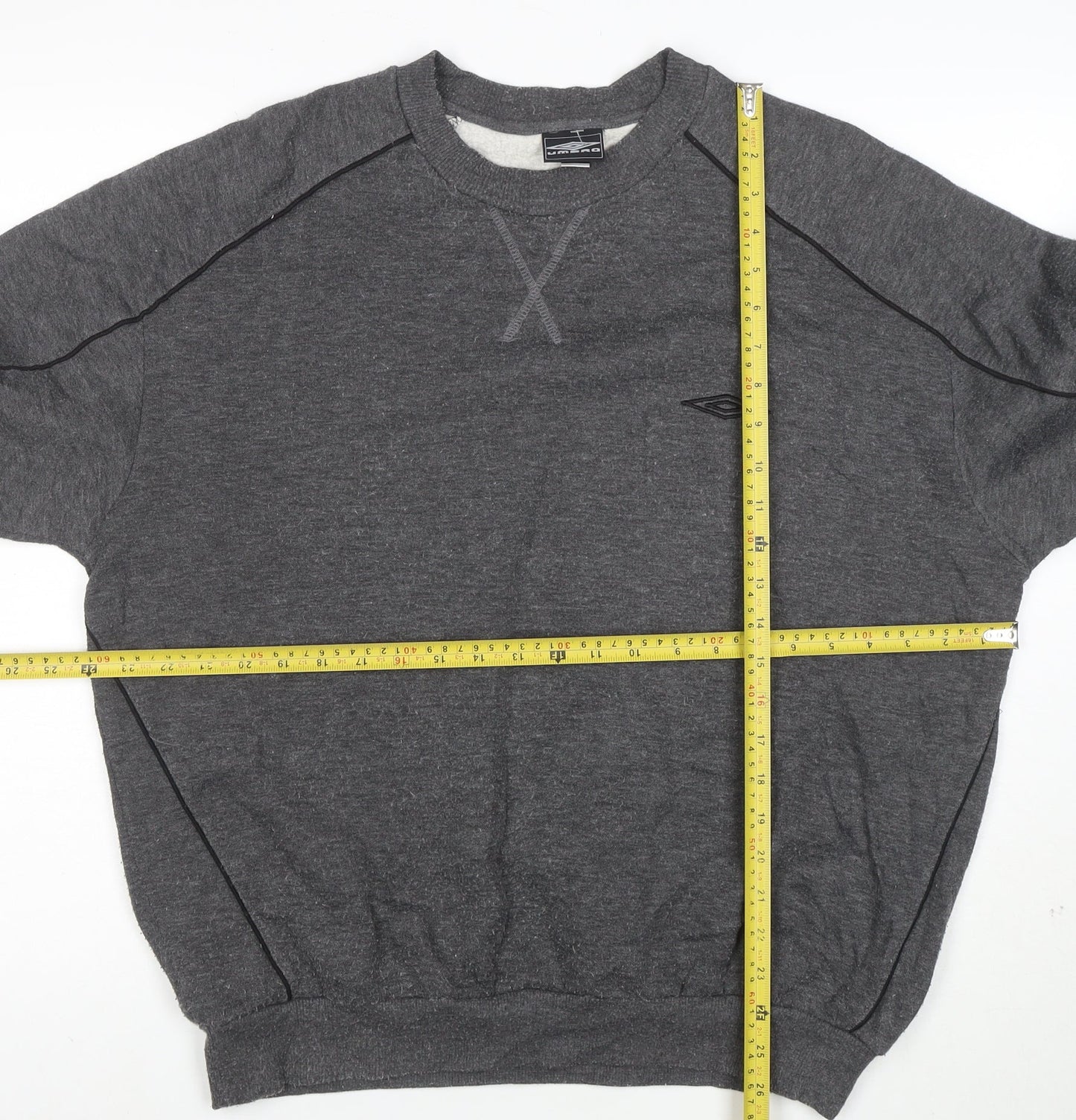 Umbro Men’s Grey XL Pullover Crew Neck Sweatshirt