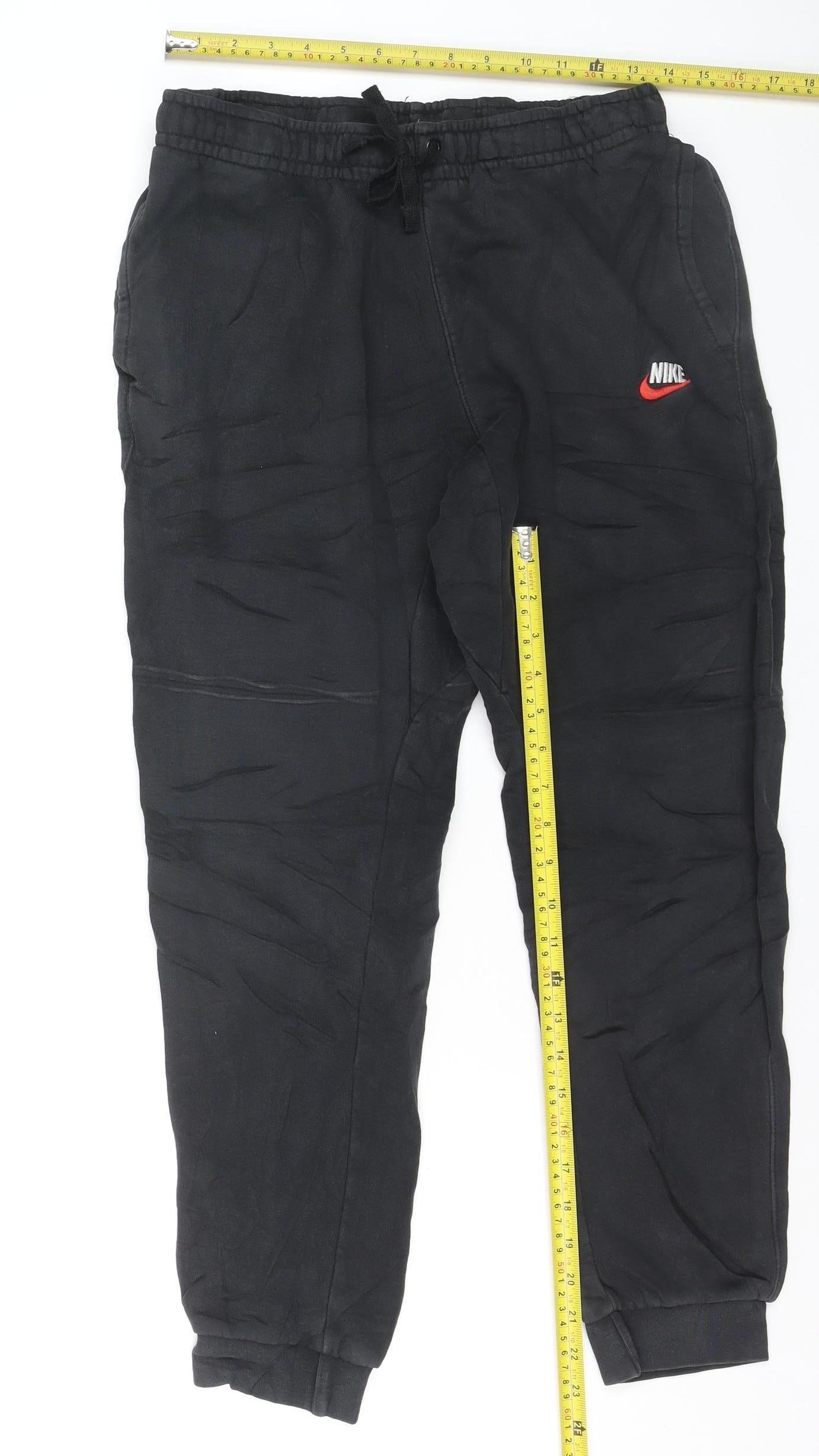 Nike Men's Black Medium Jogger Sweatpants with Drawstring Waist