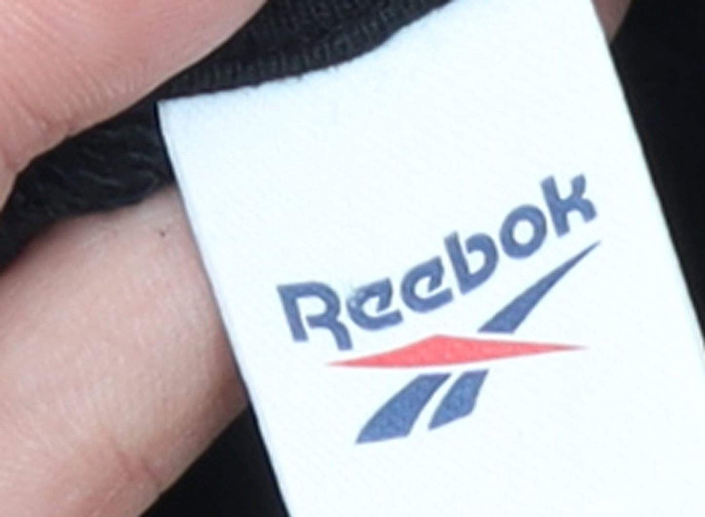 Reebok Mens Black M Pullover Hoodie LA HAINE Graphic Sports Style