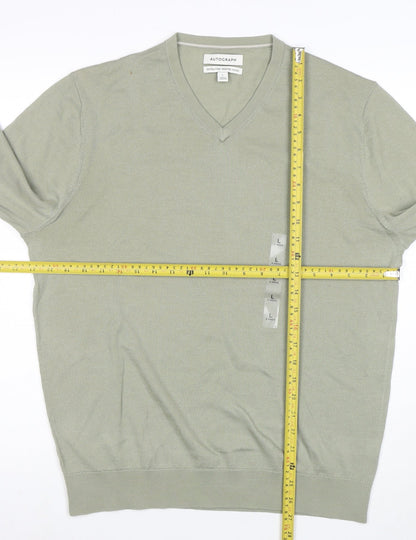 Marks and Spencer Men’s Green Merino Wool V-Neck Jumper L
