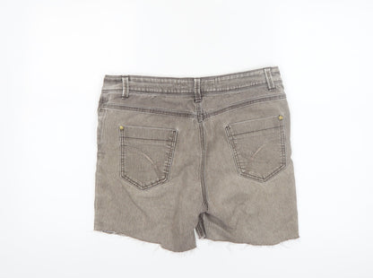 Soon Women’s Grey Cut-Off Denim Shorts Size 14 Stretch Casual