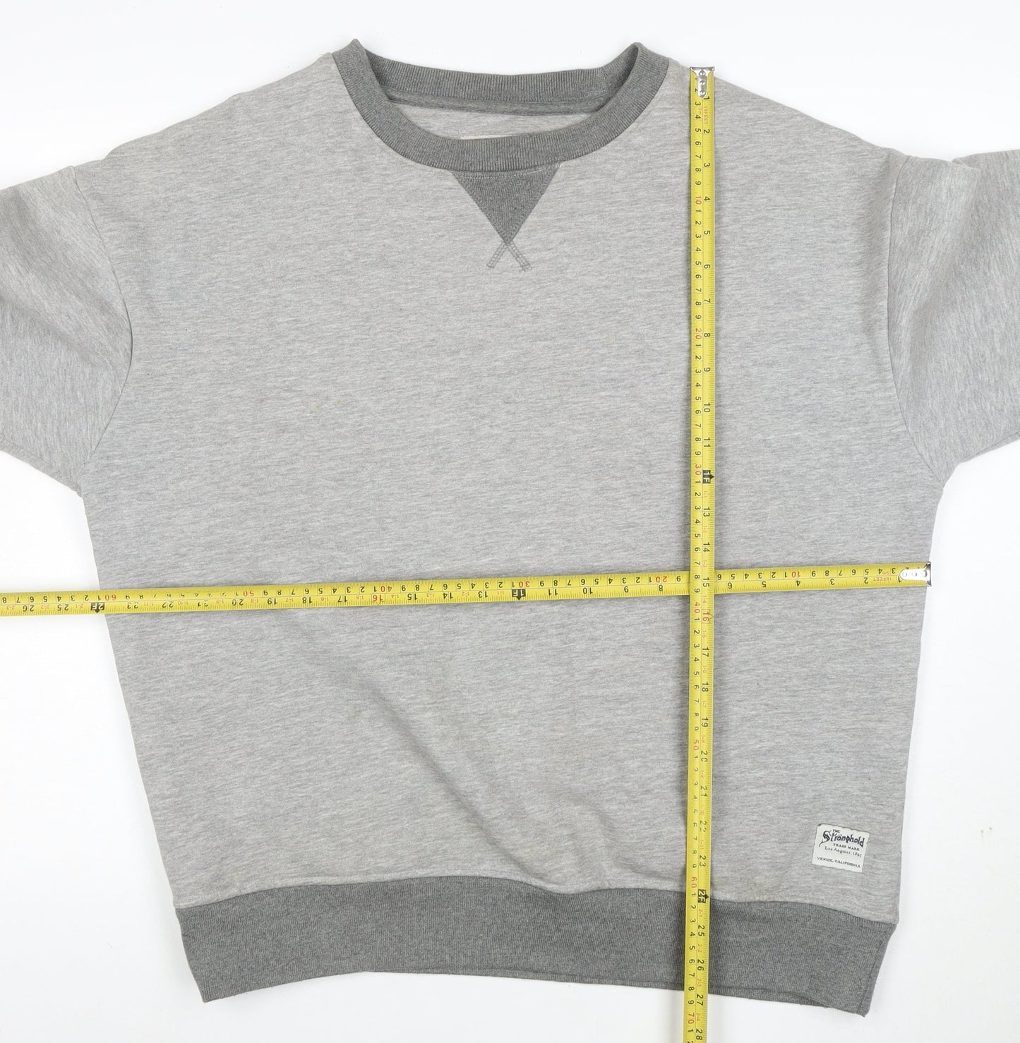 The Stronghold Men's Grey Crew Neck Sweatshirt L Cotton Blend Pullover