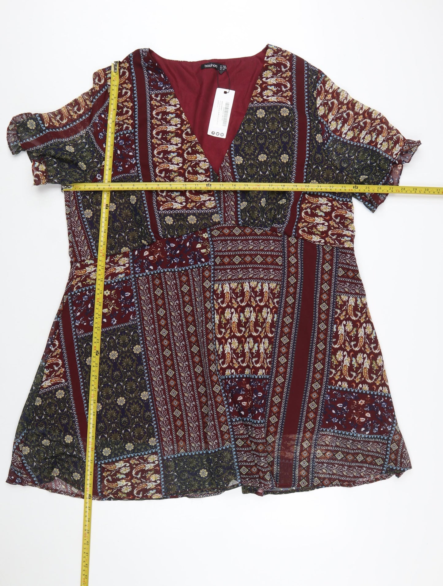 Boohoo Women Multicoloured Size 22 A-Line V-Neck Bohemian Dress