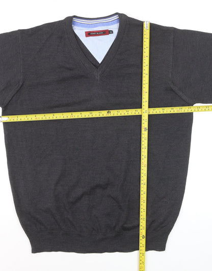 Coney Island Men's Grey Wool Blend V-Neck Jumper Medium