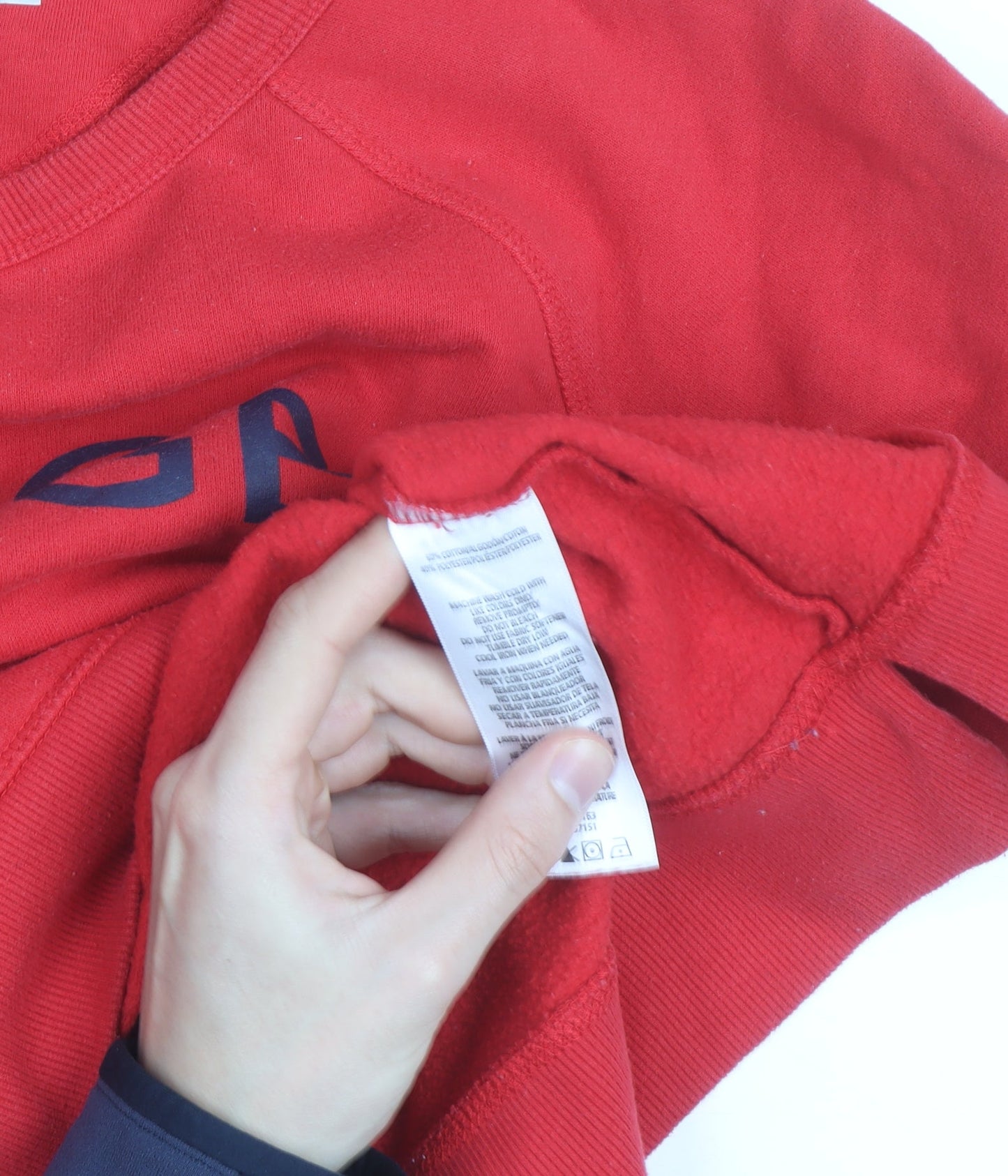Tommy Hilfiger Men’s Red Logo Crew Neck Pullover Sweatshirt Size S