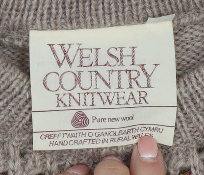 Welsh Country Knitwear Men’s Beige Wool Cable Knit Jumper M
