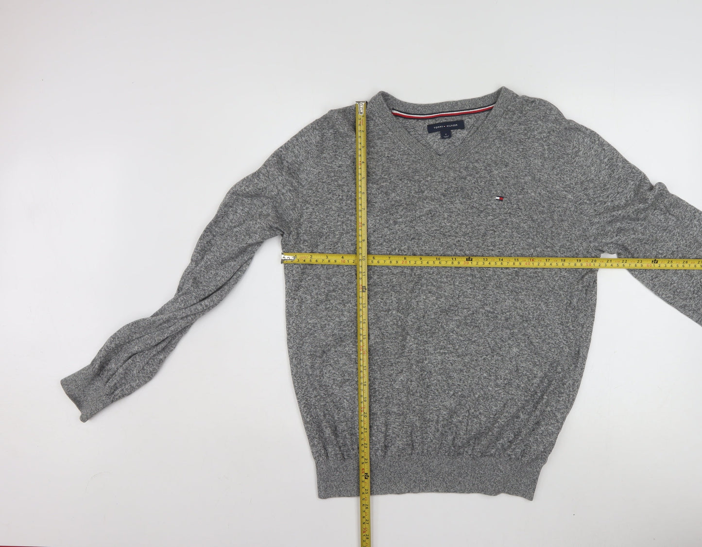 Tommy Hilfiger Men's Grey Cotton V-Neck Jumper M