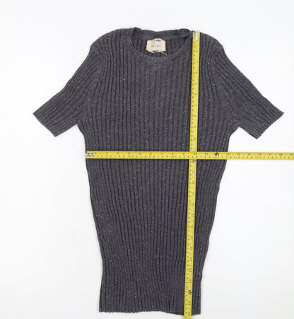 10018 NYC Women's Grey Ribbed Short Sleeve Knit Jumper Size S