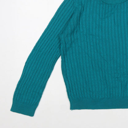 Classic Women's Green Cable-Knit Pullover Jumper M