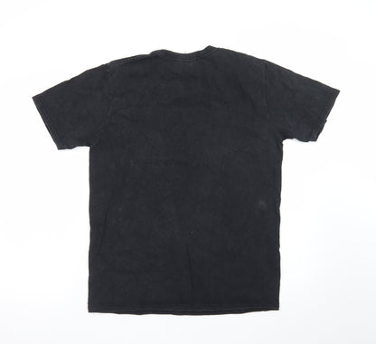 Gildan Men's Black Medium Band Graphic Rock T-Shirt