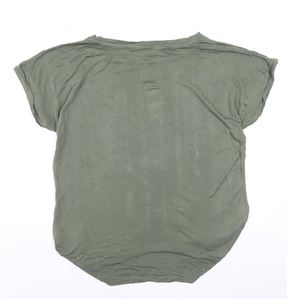 Oasis Women’s Green Animal Print T-Shirt Size L Short Sleeve