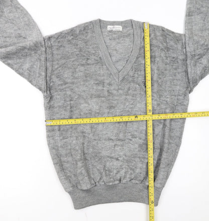 Lindbergh Women's Grey V-Neck Pullover Sweater Size M