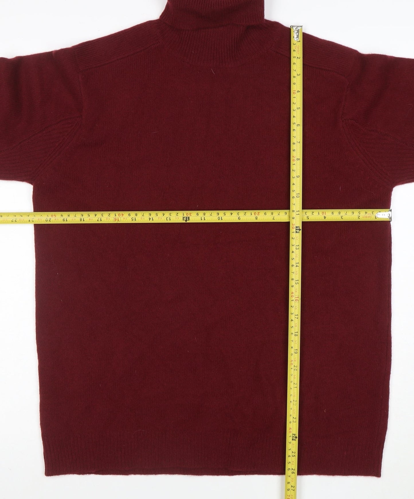 DKNY Men’s Red Wool Roll Neck Jumper Size L Classic Knitwear