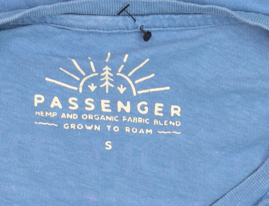 Passenger Women's Blue Hemp Cotton Outdoor Graphic T-Shirt Size S