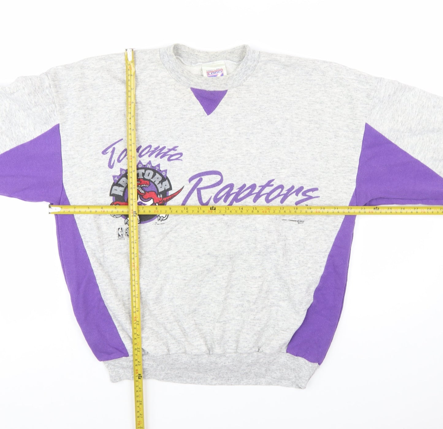 Logo 7 Men's Grey Toronto Raptors Sweatshirt M Pullover Vintage NBA