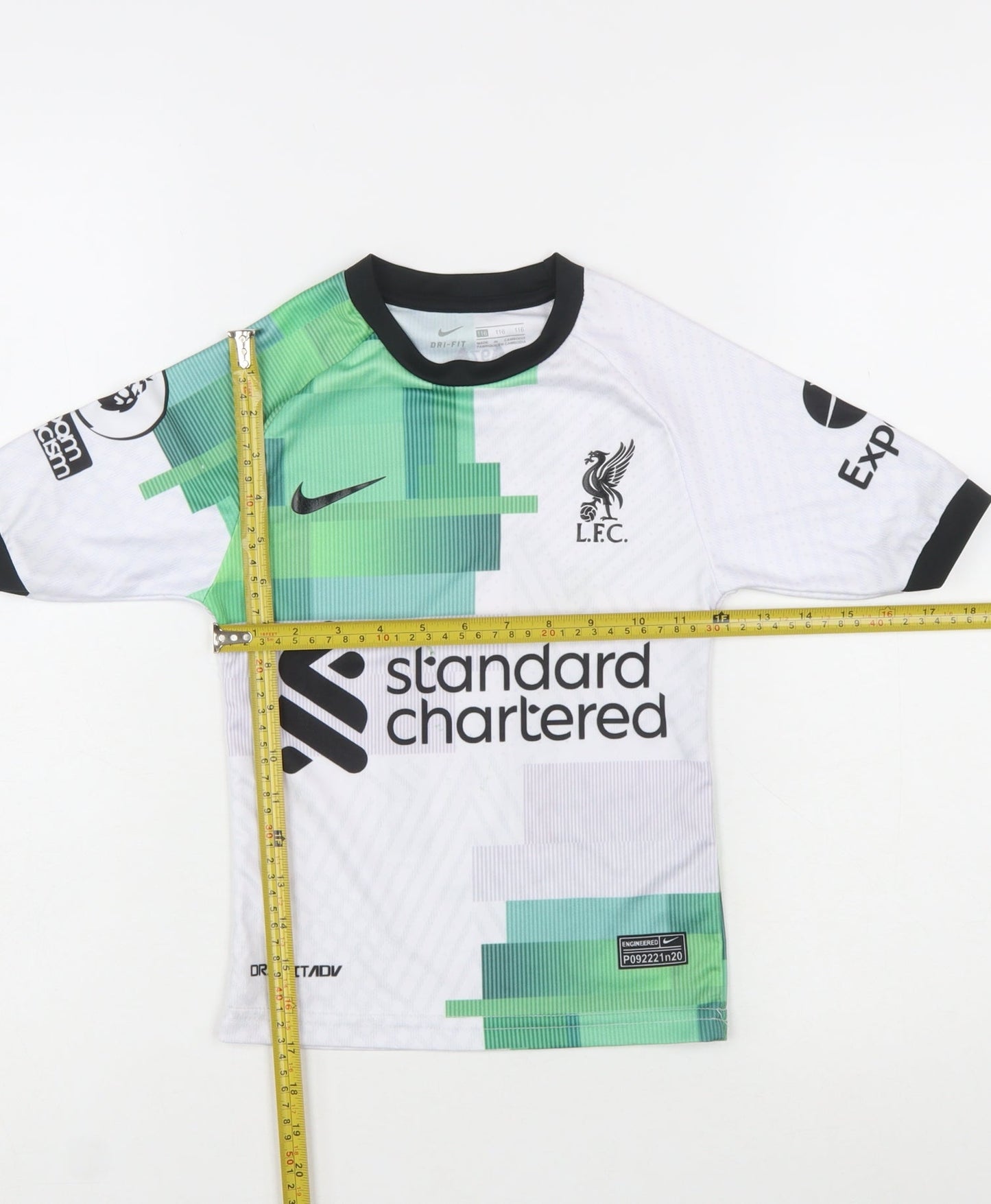 Nike Boys Liverpool FC White Green Football Shirt Size 6 Years Dri-FIT