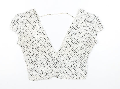 Bershka Women’s White Polka Dot Cropped V-Neck Blouse Size S