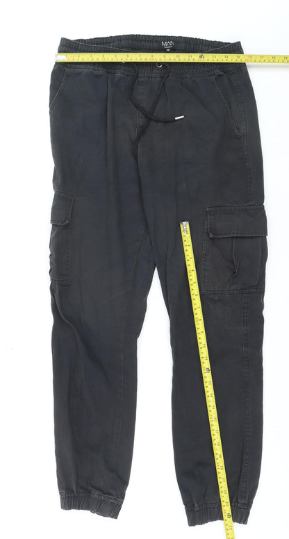 boohooMAN Mens Black Cargo Joggers Size M Elastic Waist Pockets Stylish Casual