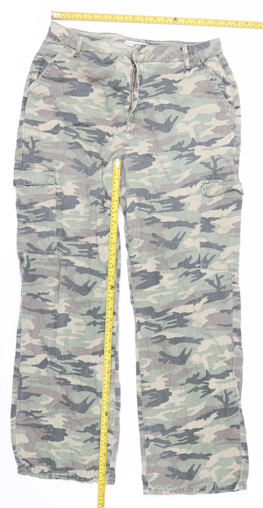 Denim Co. Women's Green Camouflage Cargo Jeans Size 16