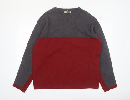 Retreat Men's Grey Red V-Neck Acrylic Pullover Jumper L