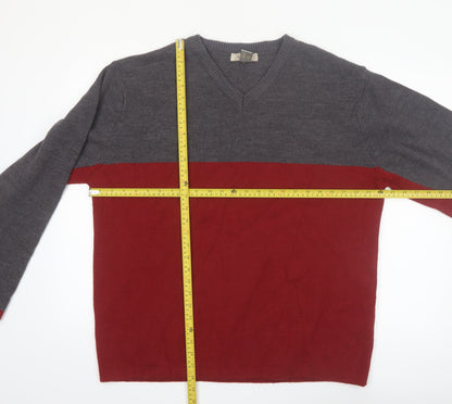 Retreat Men's Grey Red V-Neck Acrylic Pullover Jumper L