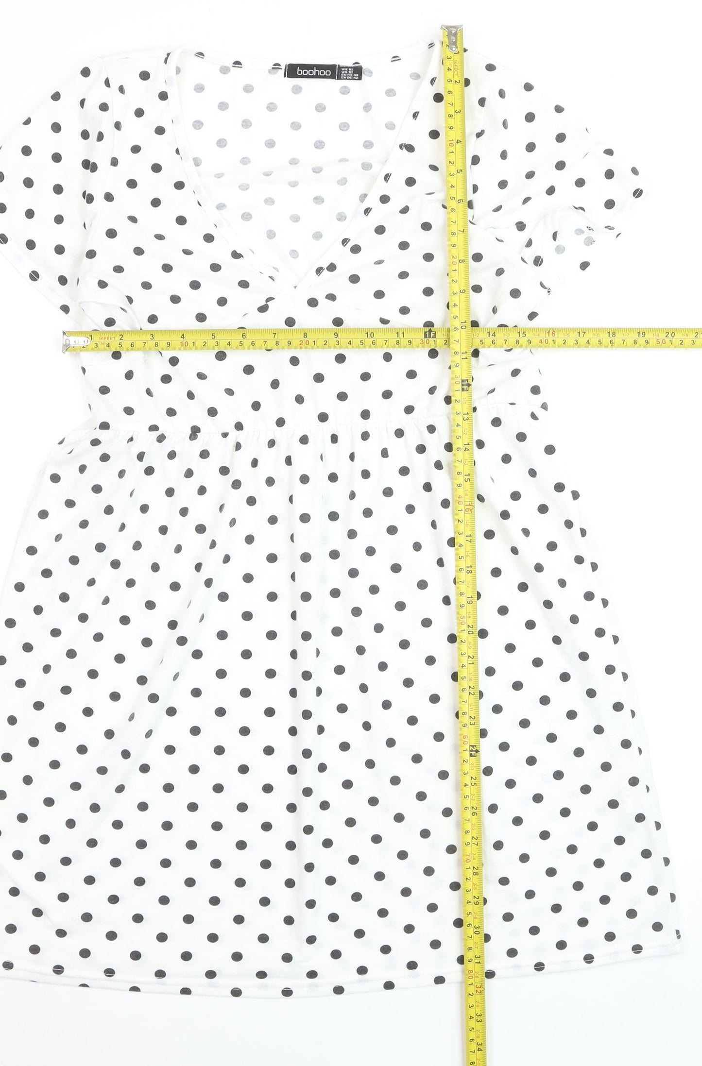 Boohoo Women’s White Polka Dot Wrap Dress Size 12 Short Sleeve