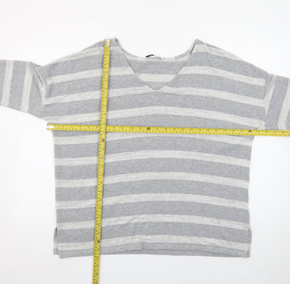 Tu Women’s Grey Striped V-Neck 3/4 Sleeve Pullover Jumper Size 16