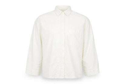 Front view of PRETTYLITTLETHING unisex white long sleeve cotton button-up shirt xs