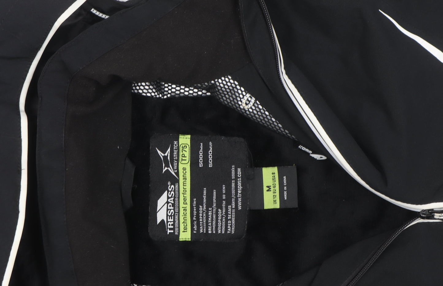 Trespass Men's Black Softshell Waterproof Hooded Jacket Size M