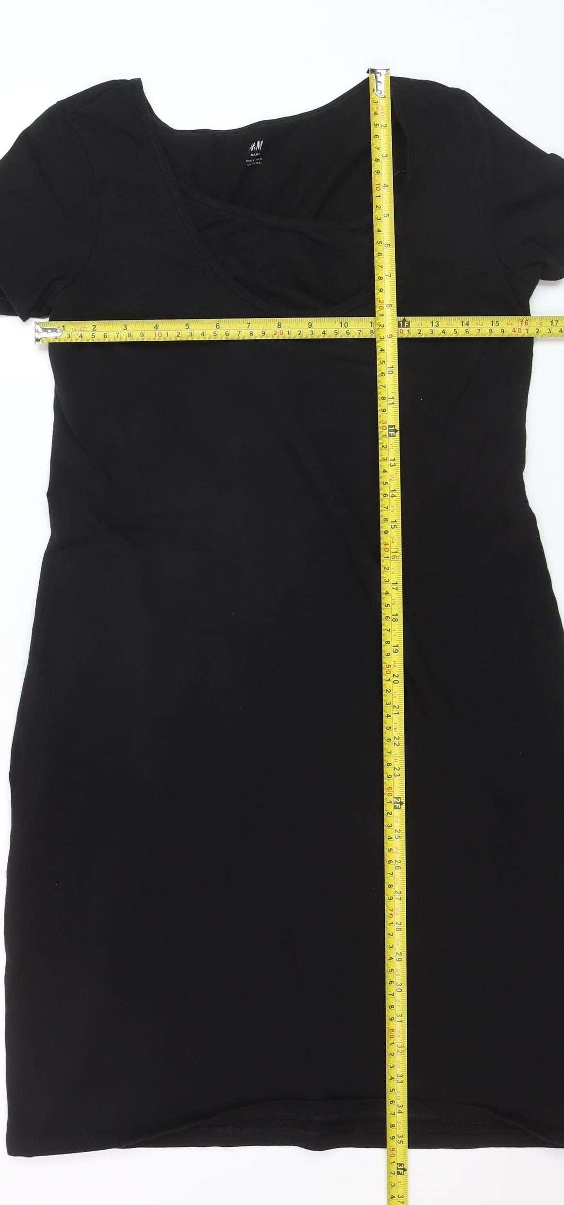 H&M Maternity Black Bodycon Short Sleeve Dress Women’s M