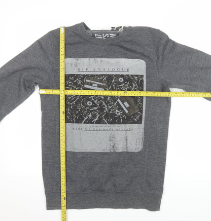 FCT07 Guys Crew Mens Grey XS Pullover Sweatshirt Graphic Print