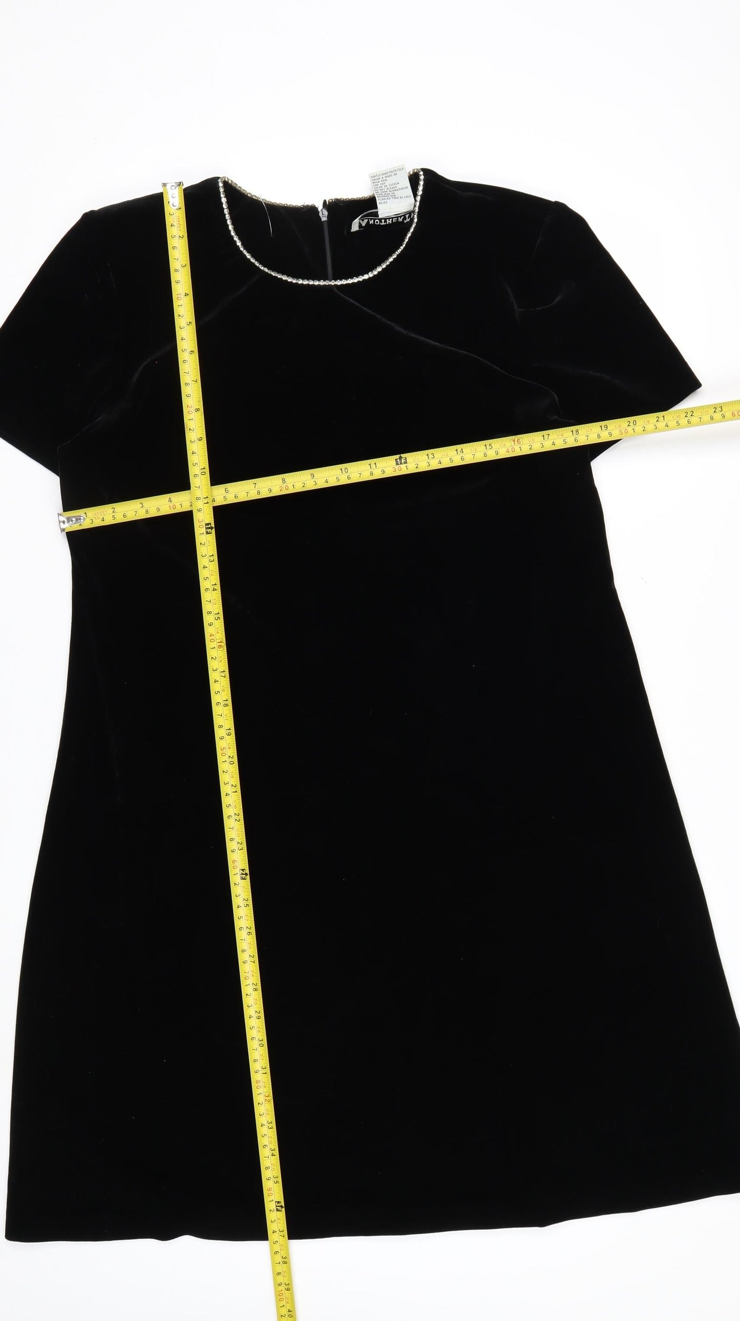 Another Thyme Women’s Black Velvet Shift Dress Size 12 Short Sleeve