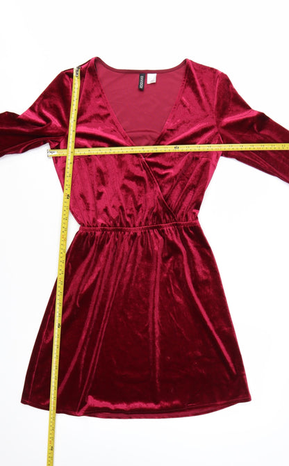 H&M Women Red Velvet Wrap Dress Size 8 Party 3/4 Sleeve