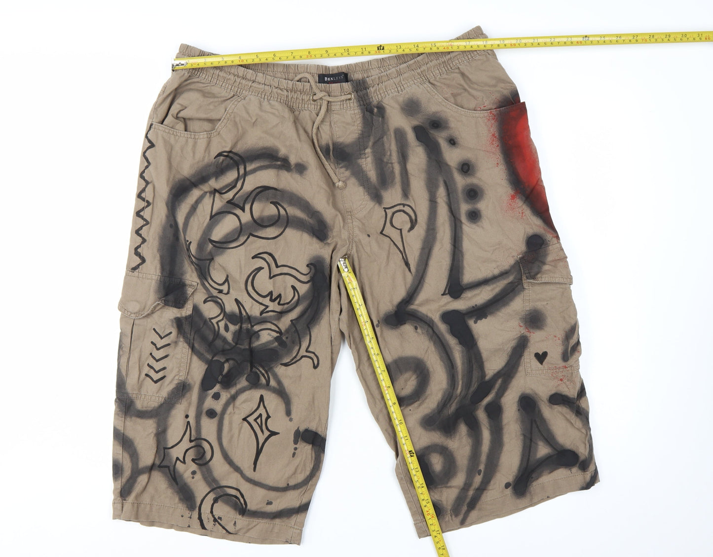 Bexleys Men’s Beige Cargo Shorts 29in Artistic Graffiti Cotton
