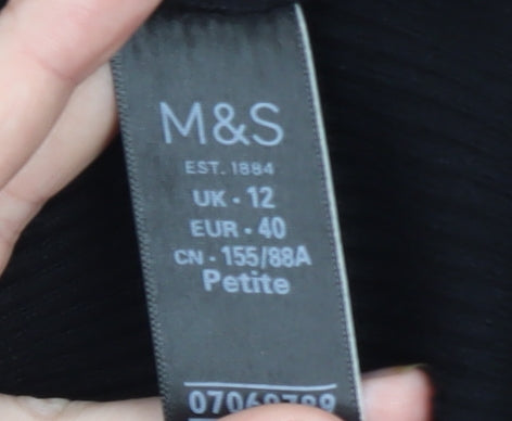 Marks and Spencer Women’s Black Roll Neck Slim Fit Petite Jumper Size 12
