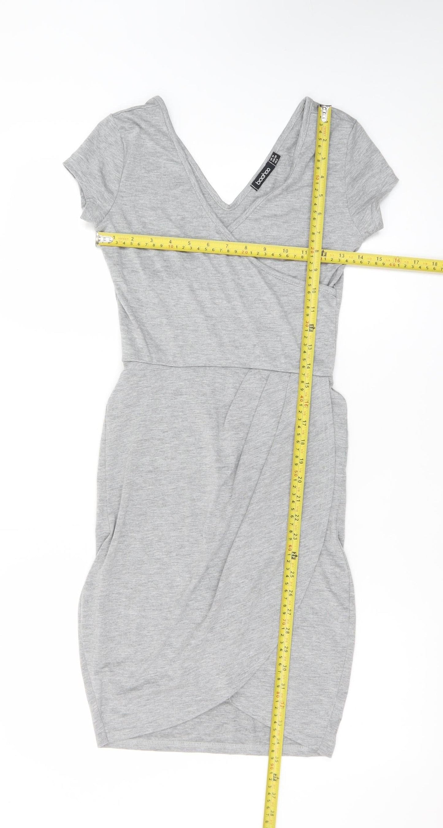 Boohoo Women Grey Size 10 Bodycon V-Neck Short Sleeve Dress