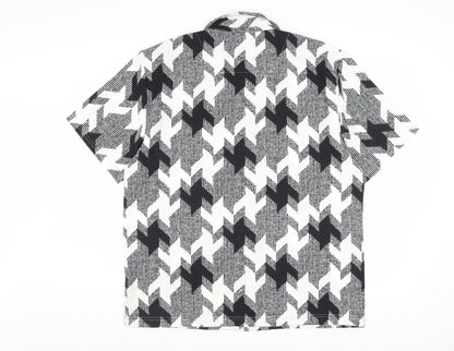 Malibu Beach Club Men's Black Geometric Short Sleeve Button-Up Shirt L
