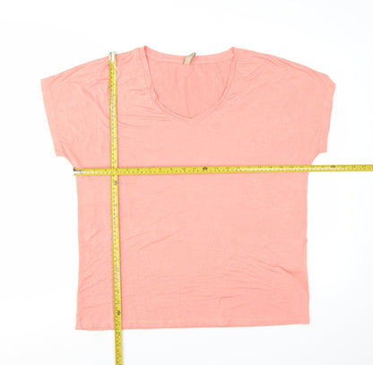 Soyaconcept Women’s Pink V-Neck Short Sleeve Basic T-Shirt L