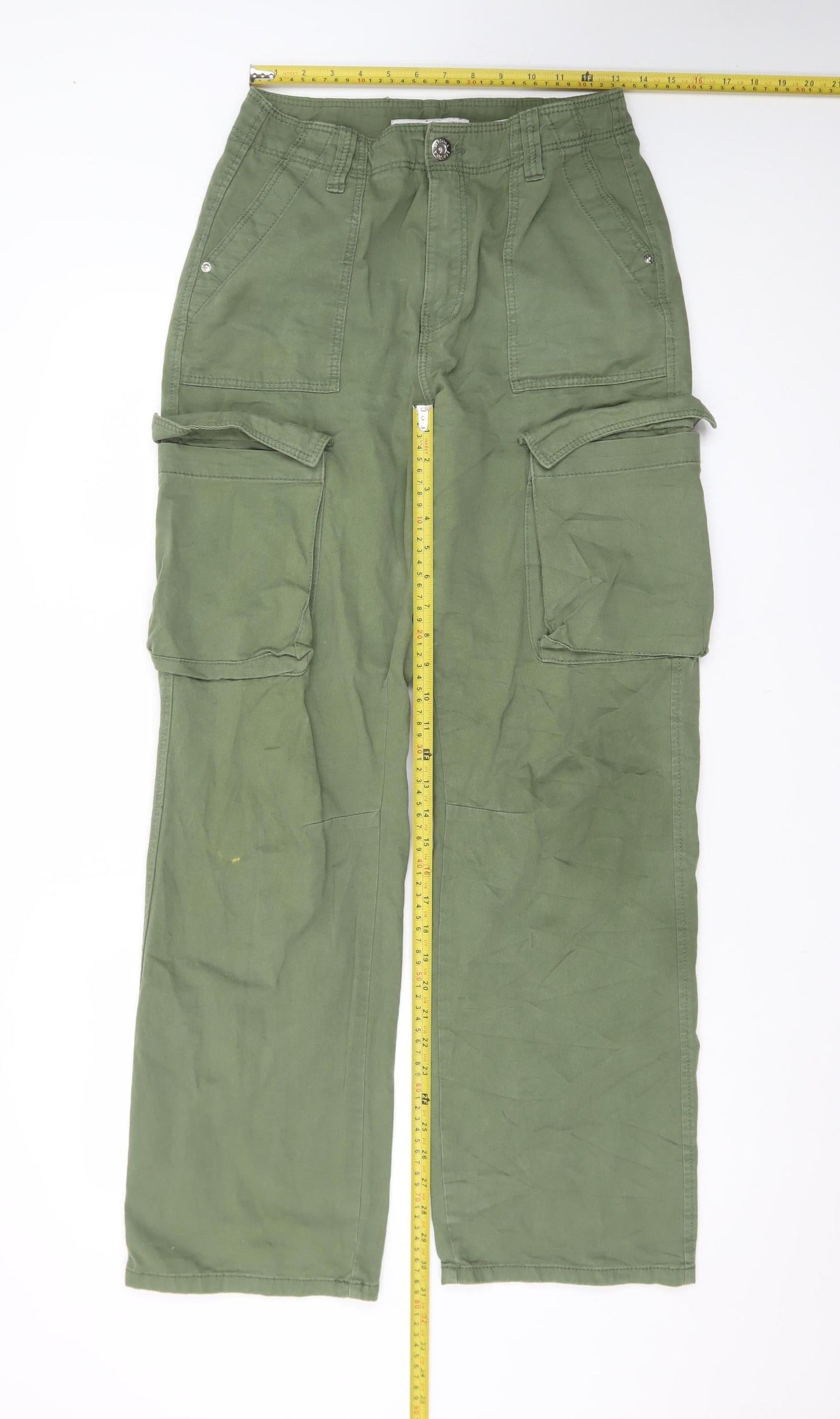Bershka Women’s Green Cargo Jeans Size 8 Relaxed Fit