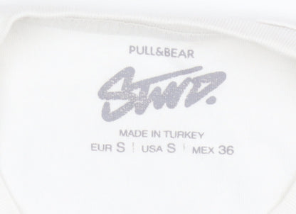 Pull&Bear Men's White Graphic Print T-Shirt Size S