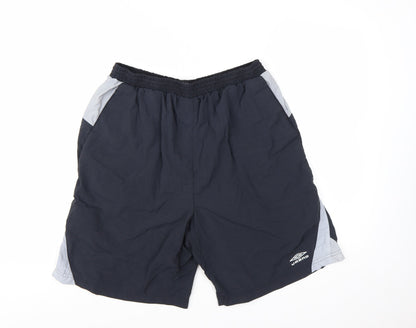 Umbro Men's Black XL Athletic Football Shorts Lightweight